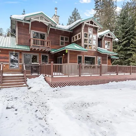 River Moose Estate